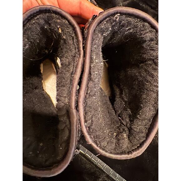 Ugg short classic emu boot- sheepskin black sequin bling sz 9 women 1130650 - Picture 10 of 14